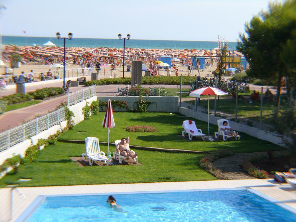 Residence Panorama Apart Hotel Bibione Exteriér fotografie